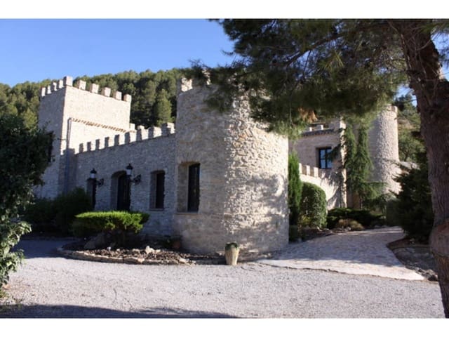 5 sovrum Villa till salu i Relleu med pool garage - 2 150 000 € (Ref: 5439970)