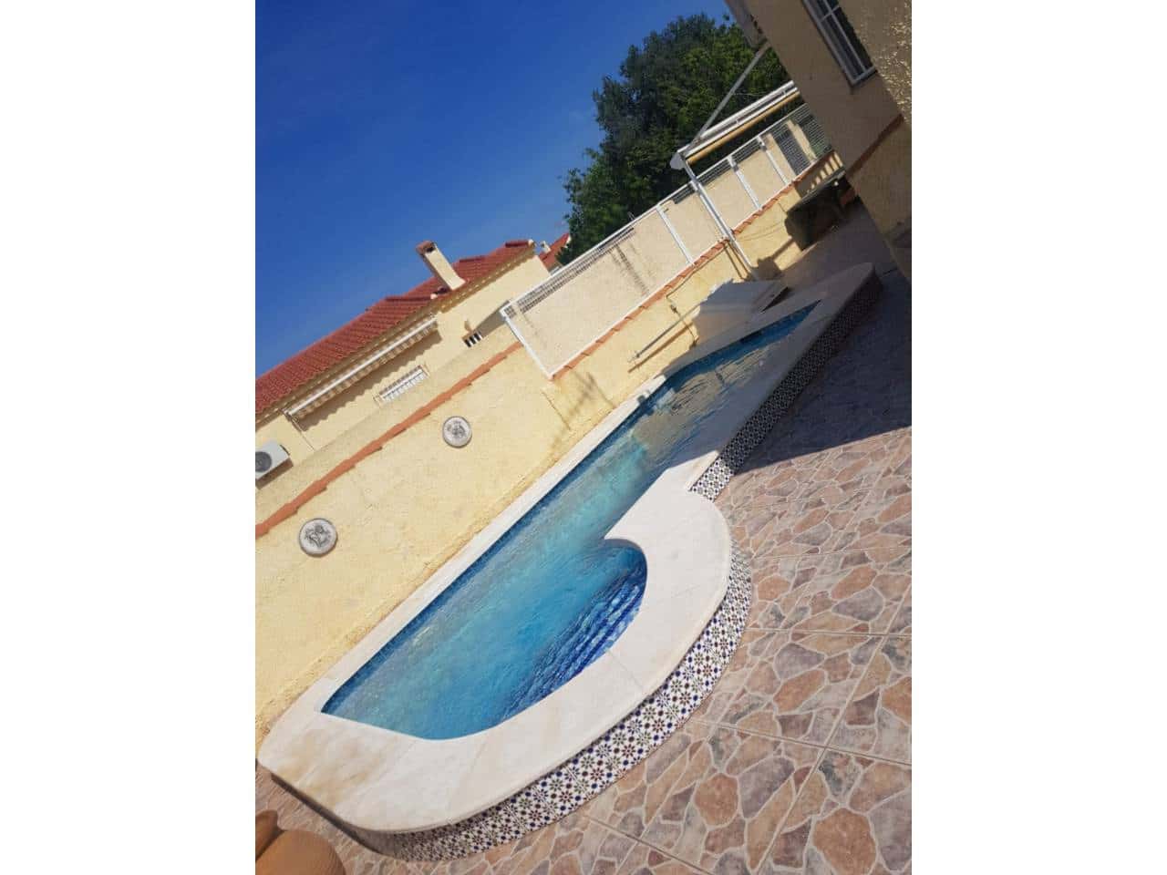 2 soverom Villa til leie i San Fulgencio med svømmebasseng garasje - € 1 000 (Ref: 5440148)