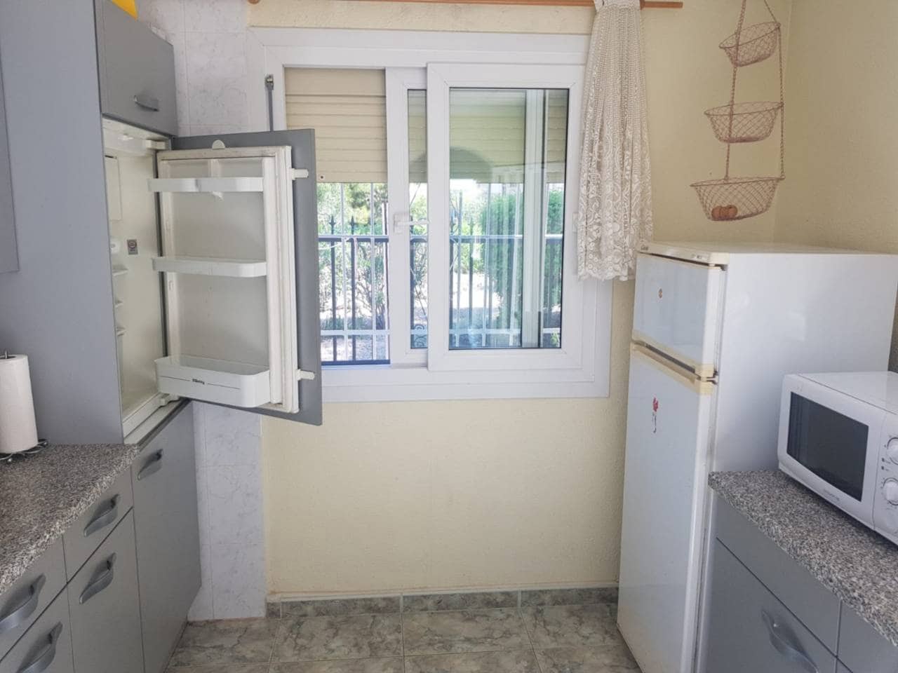 2 soverom Villa til leie i San Fulgencio med svømmebasseng garasje - € 1 000 (Ref: 5440148)