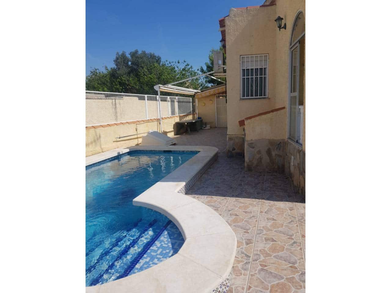 2 soverom Villa til leie i San Fulgencio med svømmebasseng garasje - € 1 000 (Ref: 5440148)