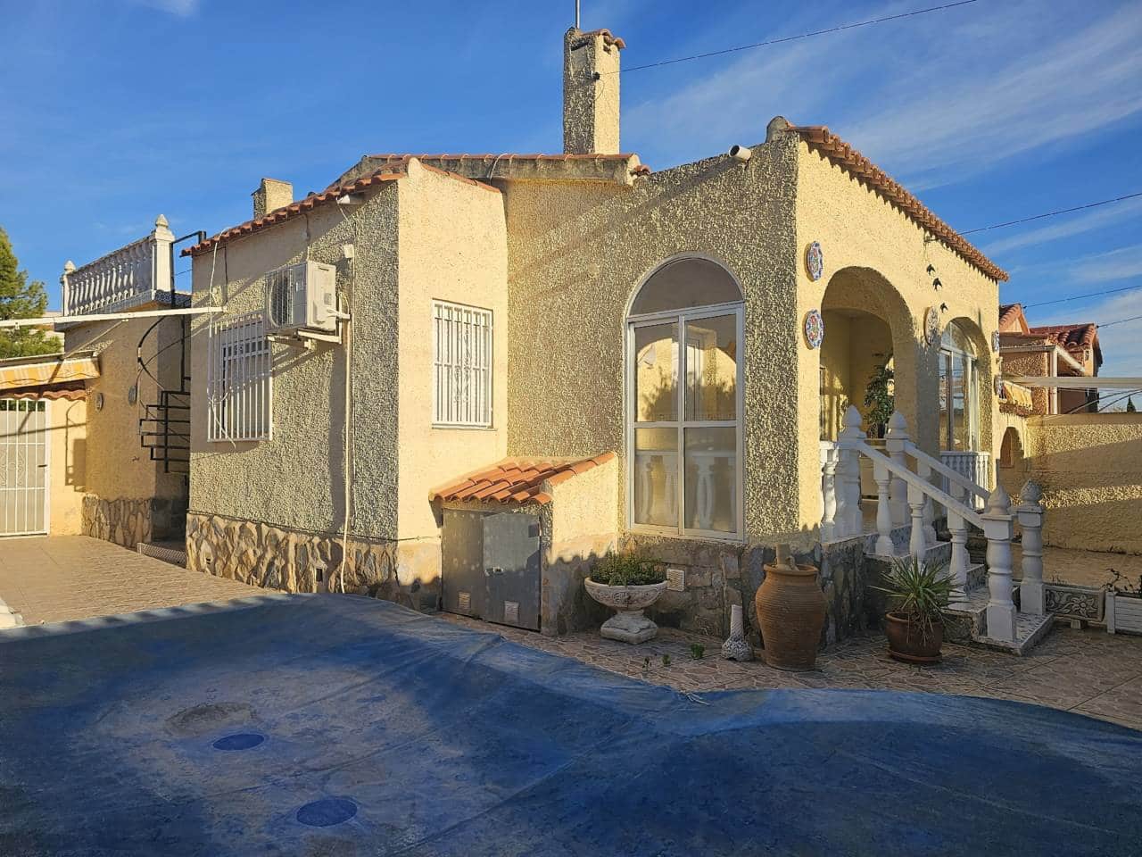 2 soverom Villa til leie i San Fulgencio med svømmebasseng garasje - € 1 000 (Ref: 5440148)