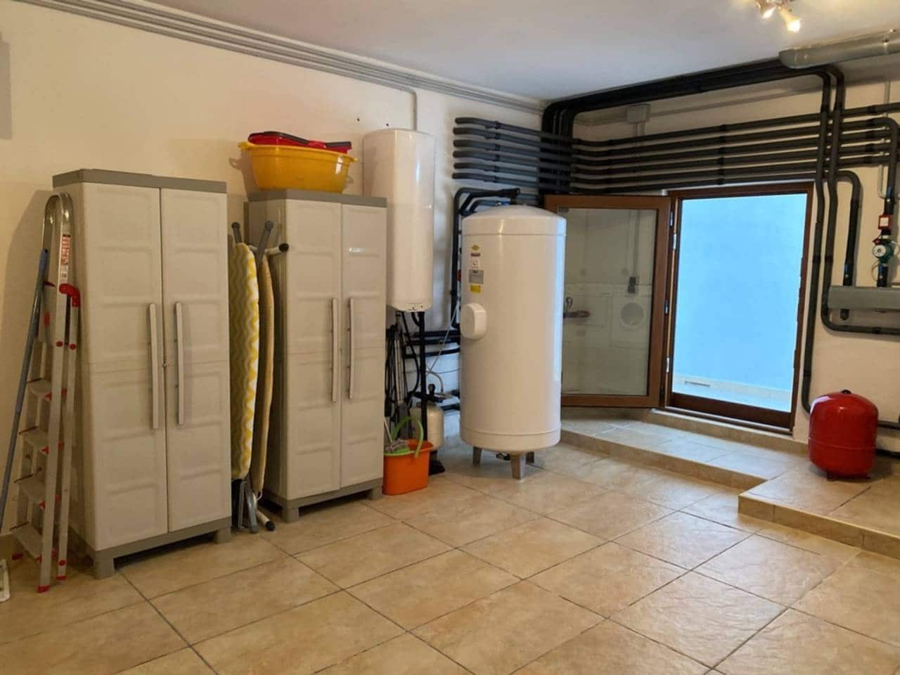 3 bedroom Villa for sale in Benissa with pool garage - € 1,765,000 (Ref: 5440420)