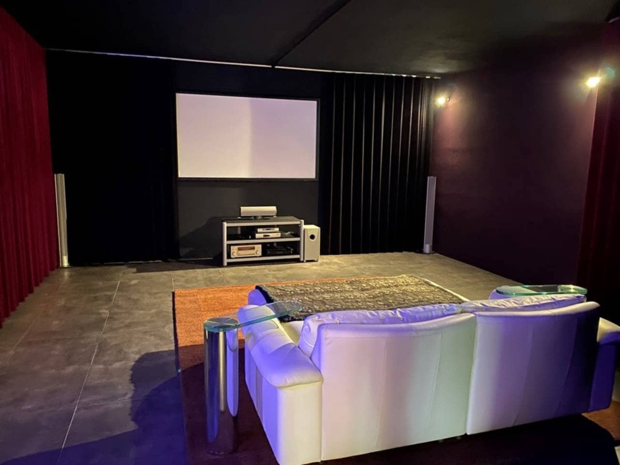 3 bedroom Villa for sale in Benissa with pool garage - € 1,765,000 (Ref: 5440420)