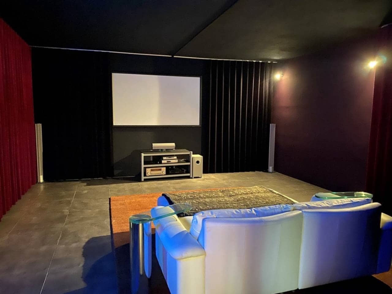 3 bedroom Villa for sale in Benissa with pool garage - € 1,765,000 (Ref: 5440420)