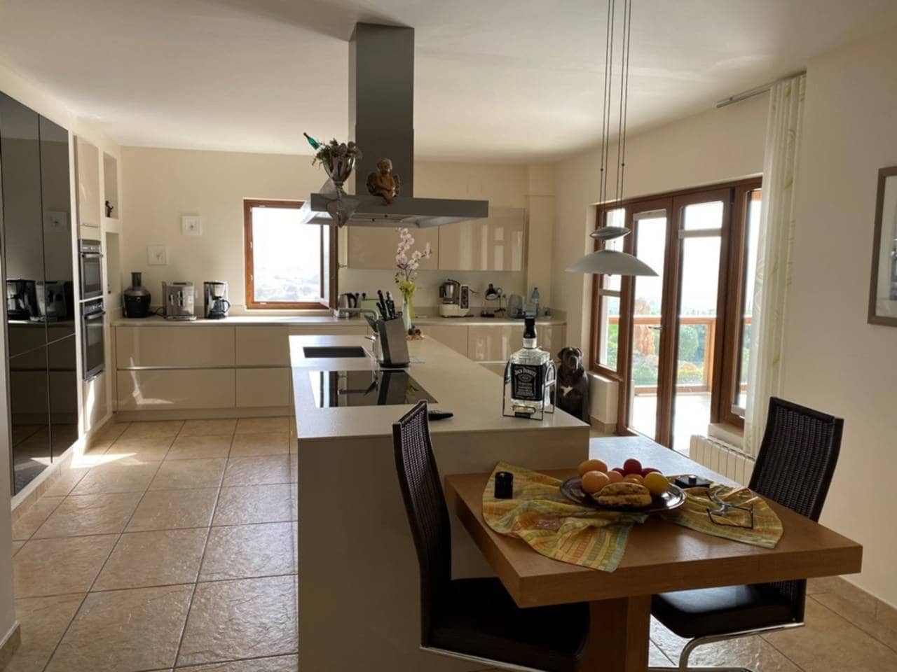 3 bedroom Villa for sale in Benissa with pool garage - € 1,765,000 (Ref: 5440420)