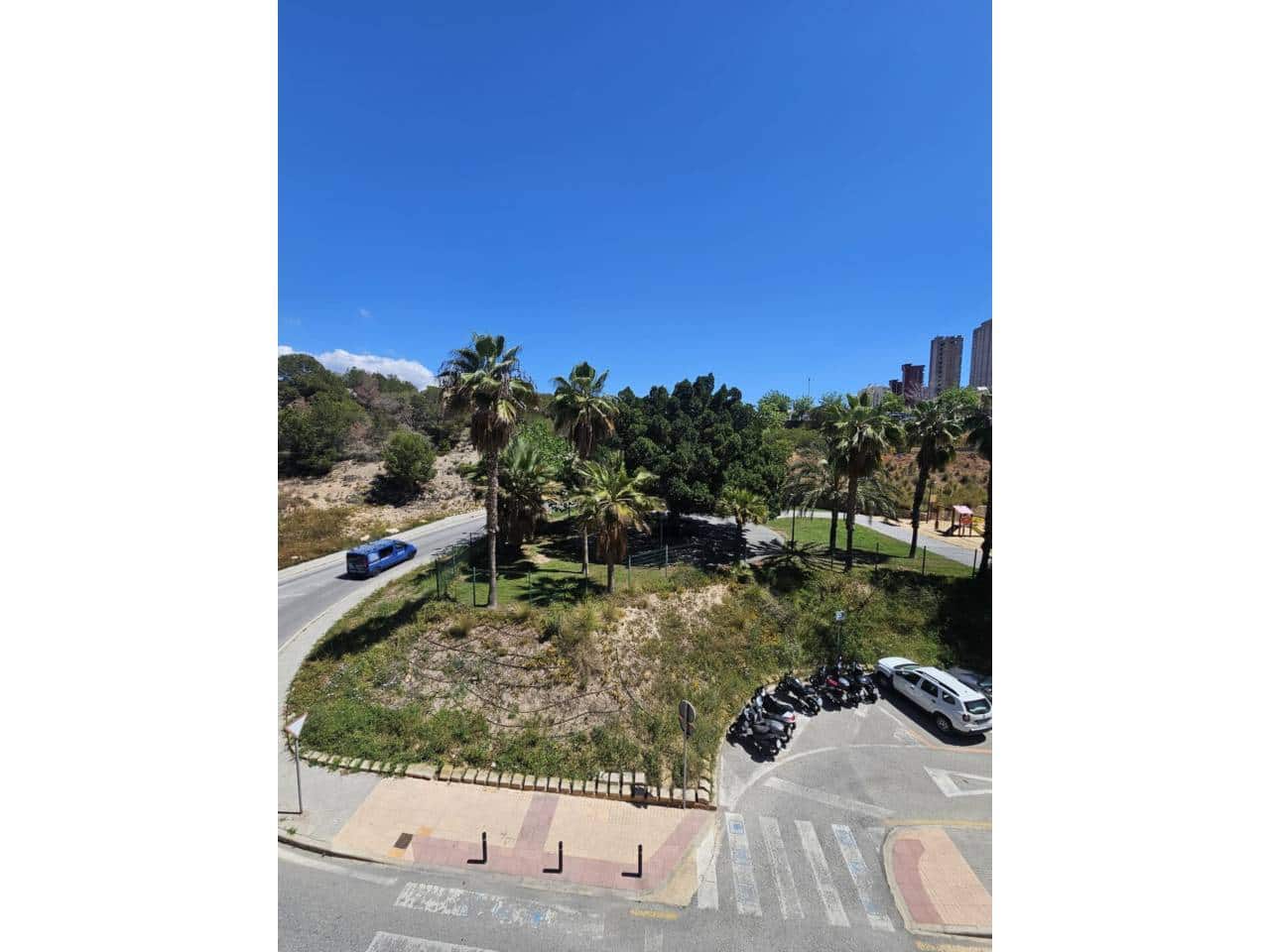 3 bedroom Flat for sale in Benidorm with garage - € 312,000 (Ref: 5440469)