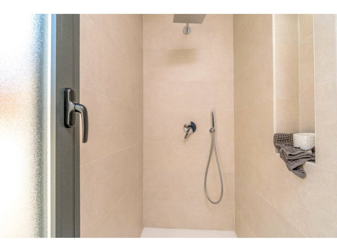 3 Zimmer Villa zu verkaufen in Elche / Elx mit Pool Garage - 515.460 € (Ref: 5452425)