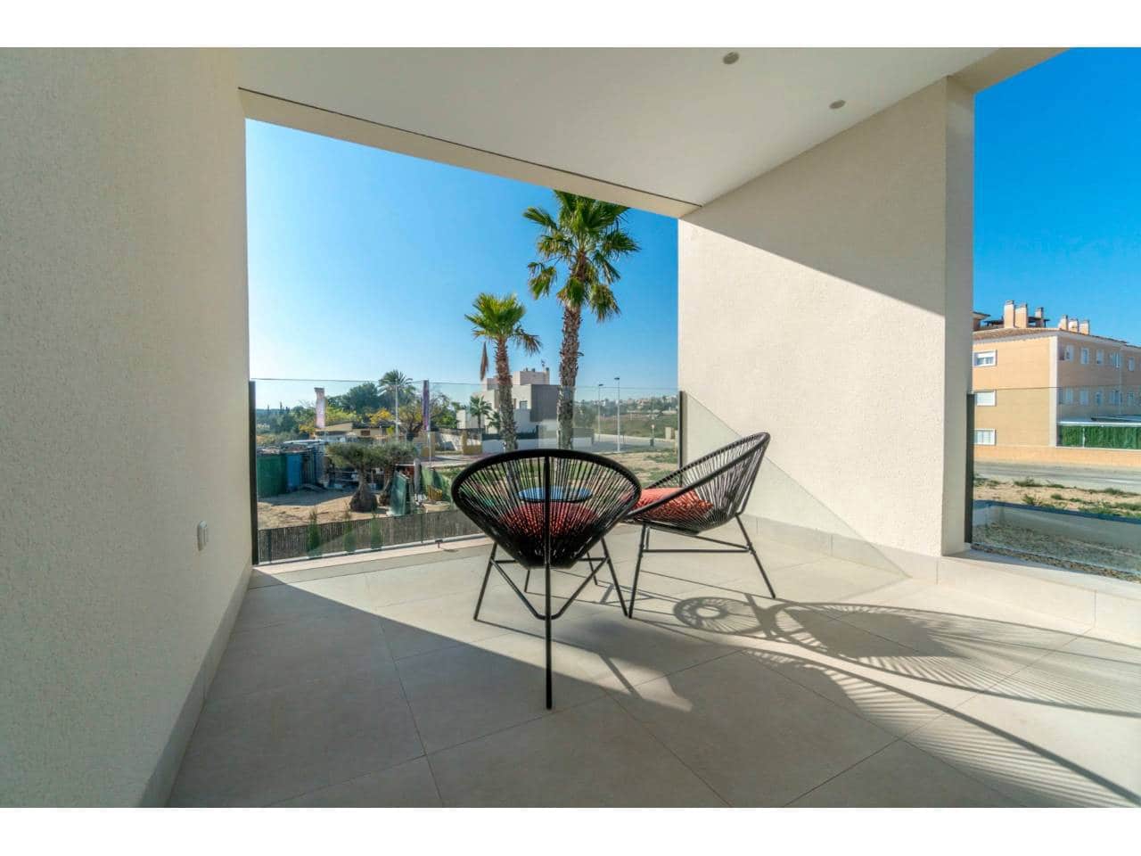 3 Zimmer Villa zu verkaufen in Elche / Elx mit Pool Garage - 515.460 € (Ref: 5452425)