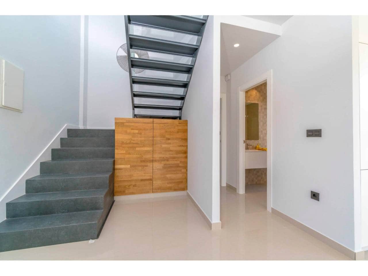 3 bedroom Villa for sale in Elche / Elx with pool garage - € 479,160 (Ref: 5452426)