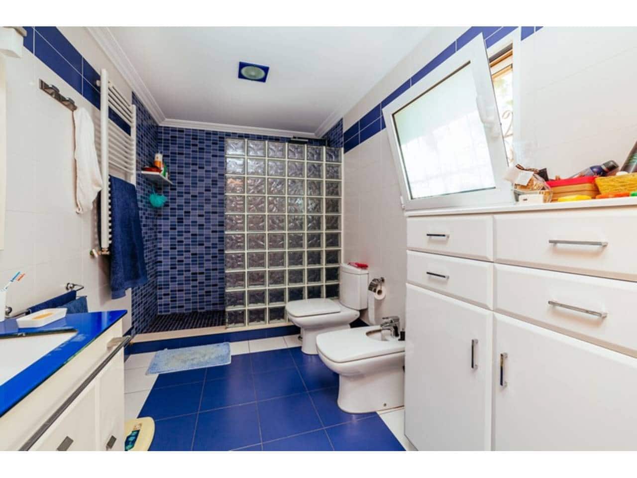 4 bedroom Villa for sale in Los Montesinos with pool garage - € 900,000 (Ref: 5991909)