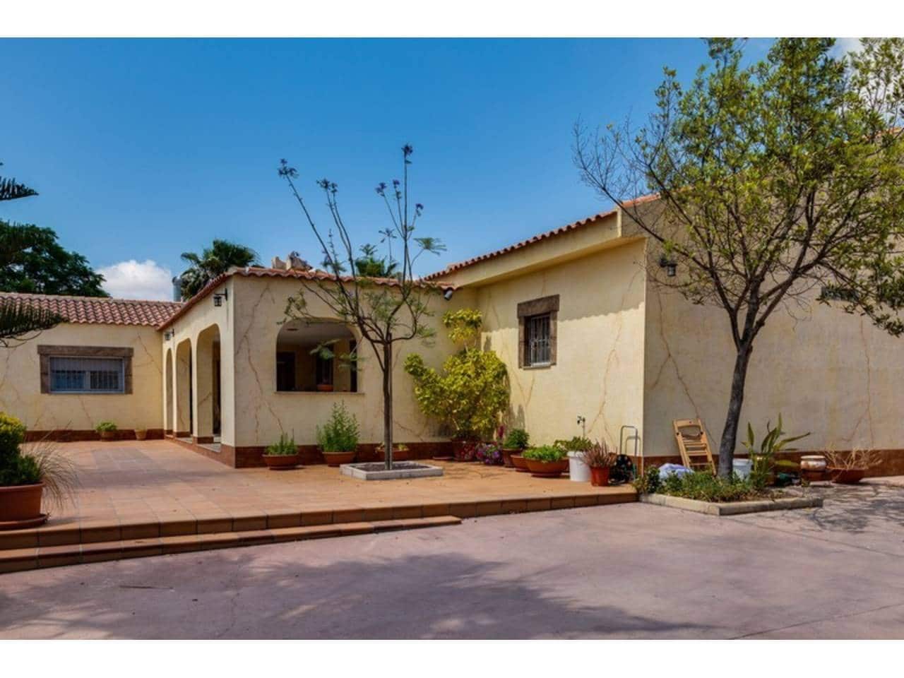 4 bedroom Villa for sale in Los Montesinos with pool garage - € 900,000 (Ref: 5991909)