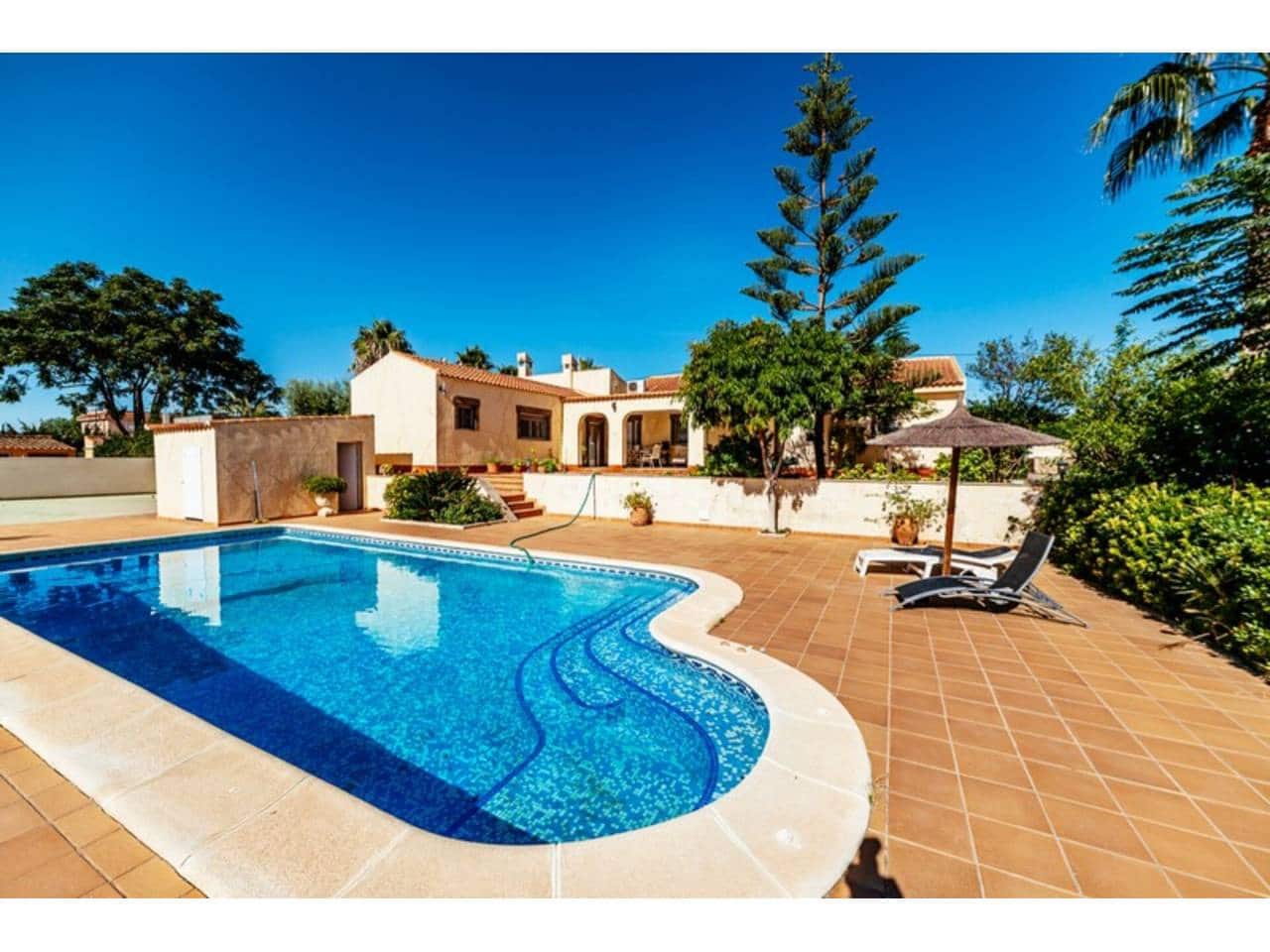 4 bedroom Villa for sale in Los Montesinos with pool garage - € 900,000 (Ref: 5991909)