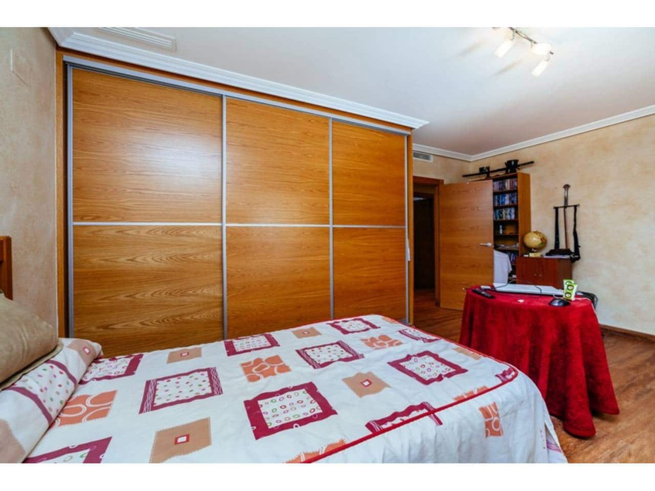 4 bedroom Villa for sale in Los Montesinos with pool garage - € 900,000 (Ref: 5991909)