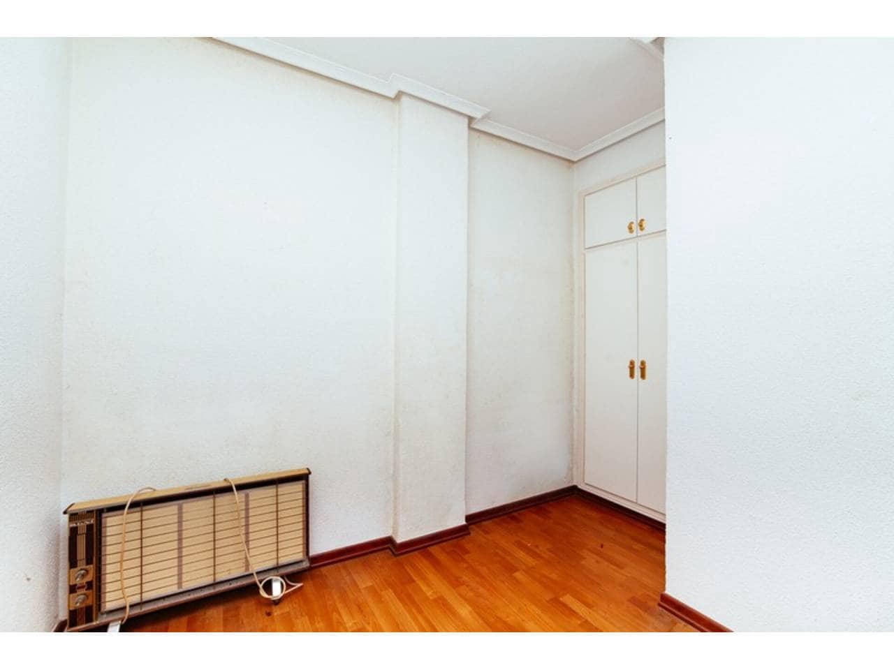 4 bedroom Villa for sale in Los Montesinos with pool garage - € 900,000 (Ref: 5991909)