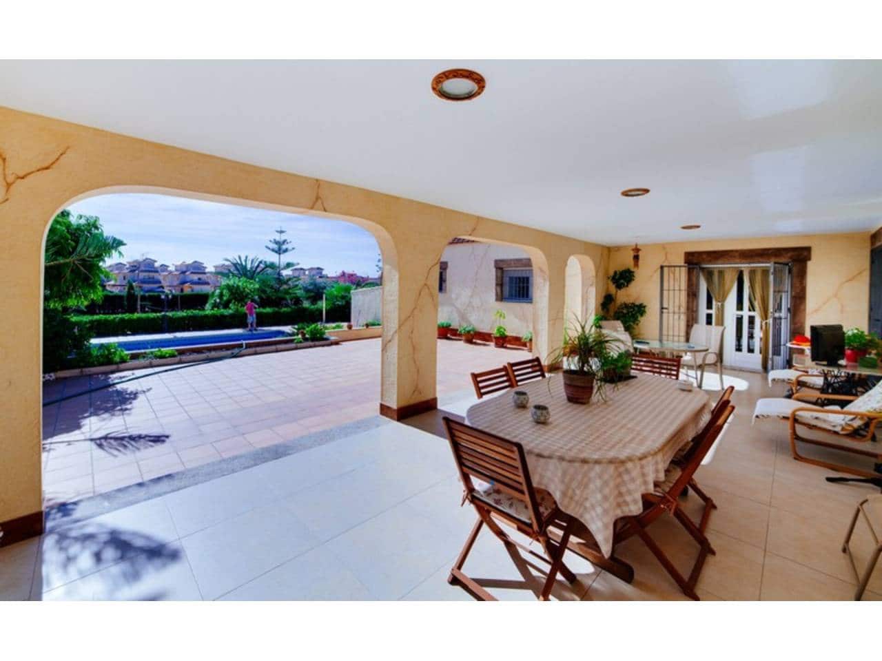 4 bedroom Villa for sale in Los Montesinos with pool garage - € 900,000 (Ref: 5991909)