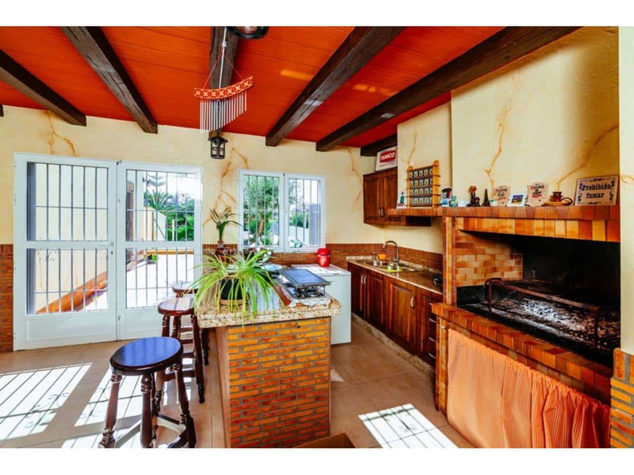 4 bedroom Villa for sale in Los Montesinos with pool garage - € 900,000 (Ref: 5991909)