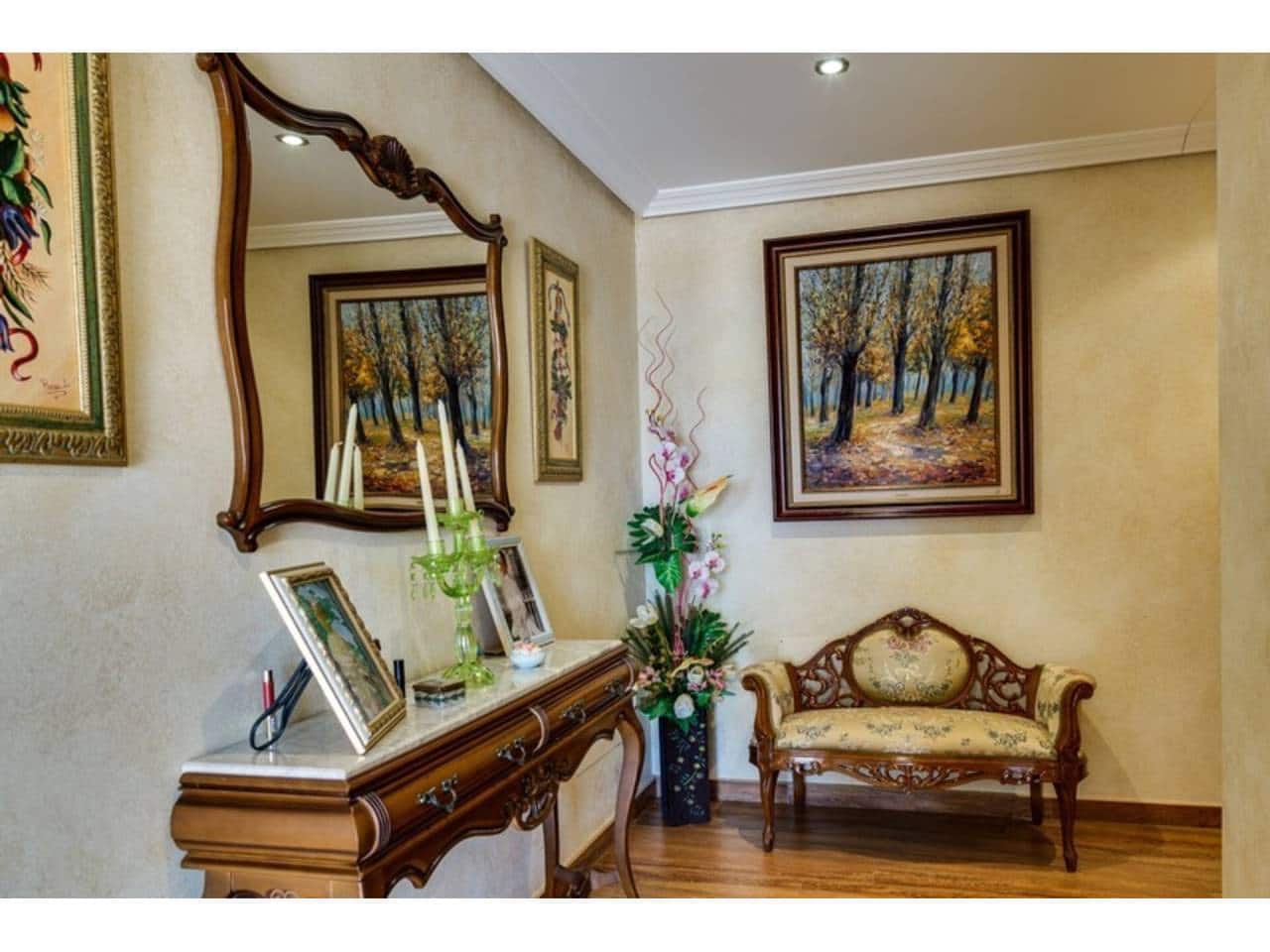 4 bedroom Villa for sale in Los Montesinos with pool garage - € 900,000 (Ref: 5991909)