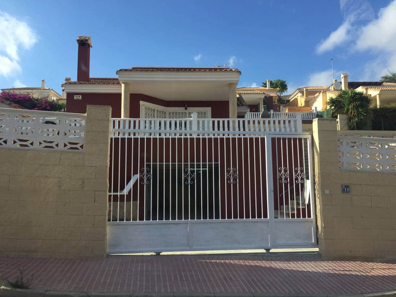 3 chambre Villa/Maison à vendre à Muchamiel / Mutxamel avec piscine garage - 430 000 € (Ref: 6148497)