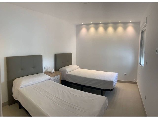 3 sovrum Villa att hyra i El Campello med pool garage - 3 200 € (Ref: 6276944)