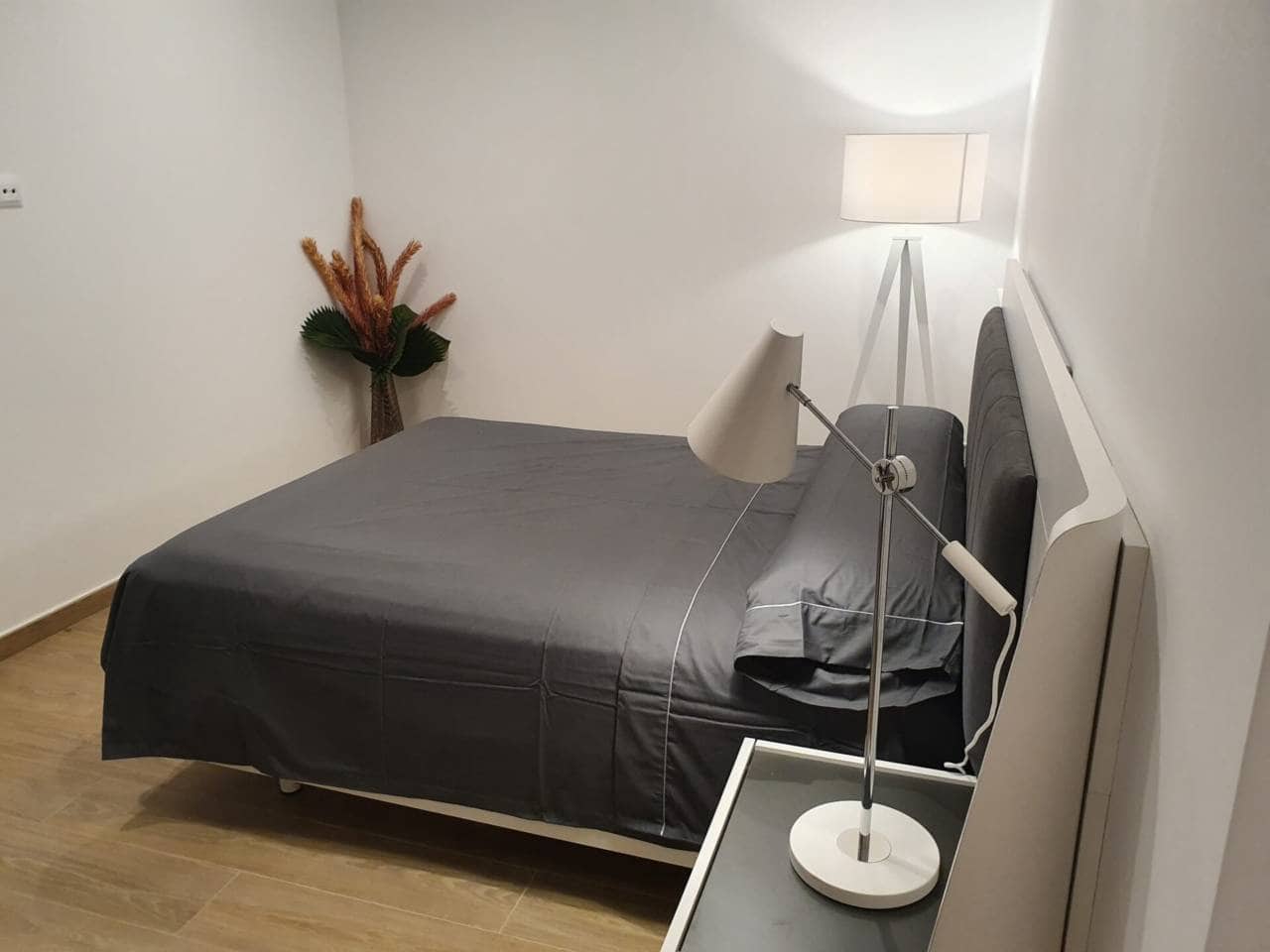 4 bedroom Villa for rent in Pilar de la Horadada with pool - € 2,350 (Ref: 6301020)