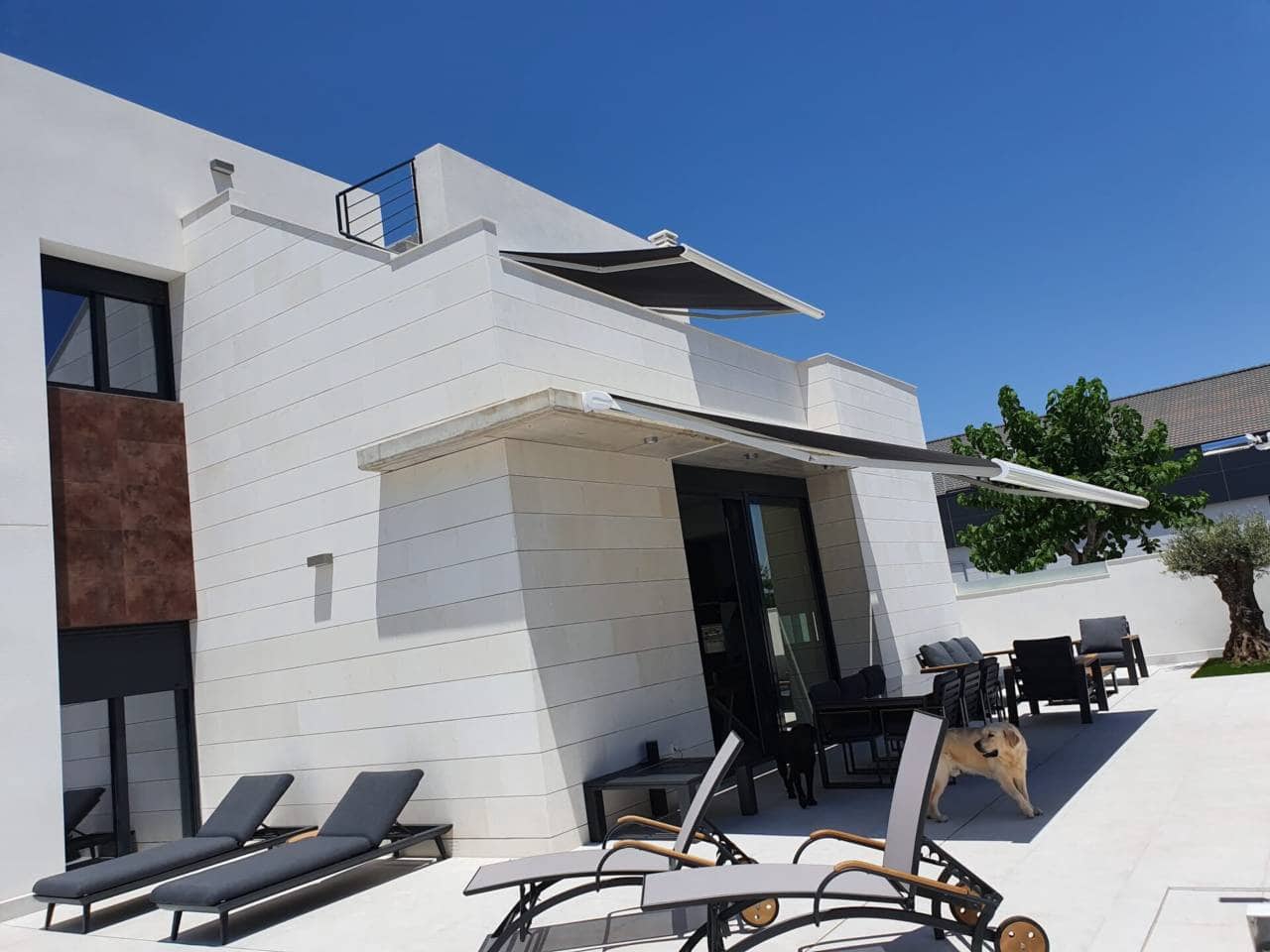 4 bedroom Villa for rent in Pilar de la Horadada with pool - € 2,350 (Ref: 6301020)