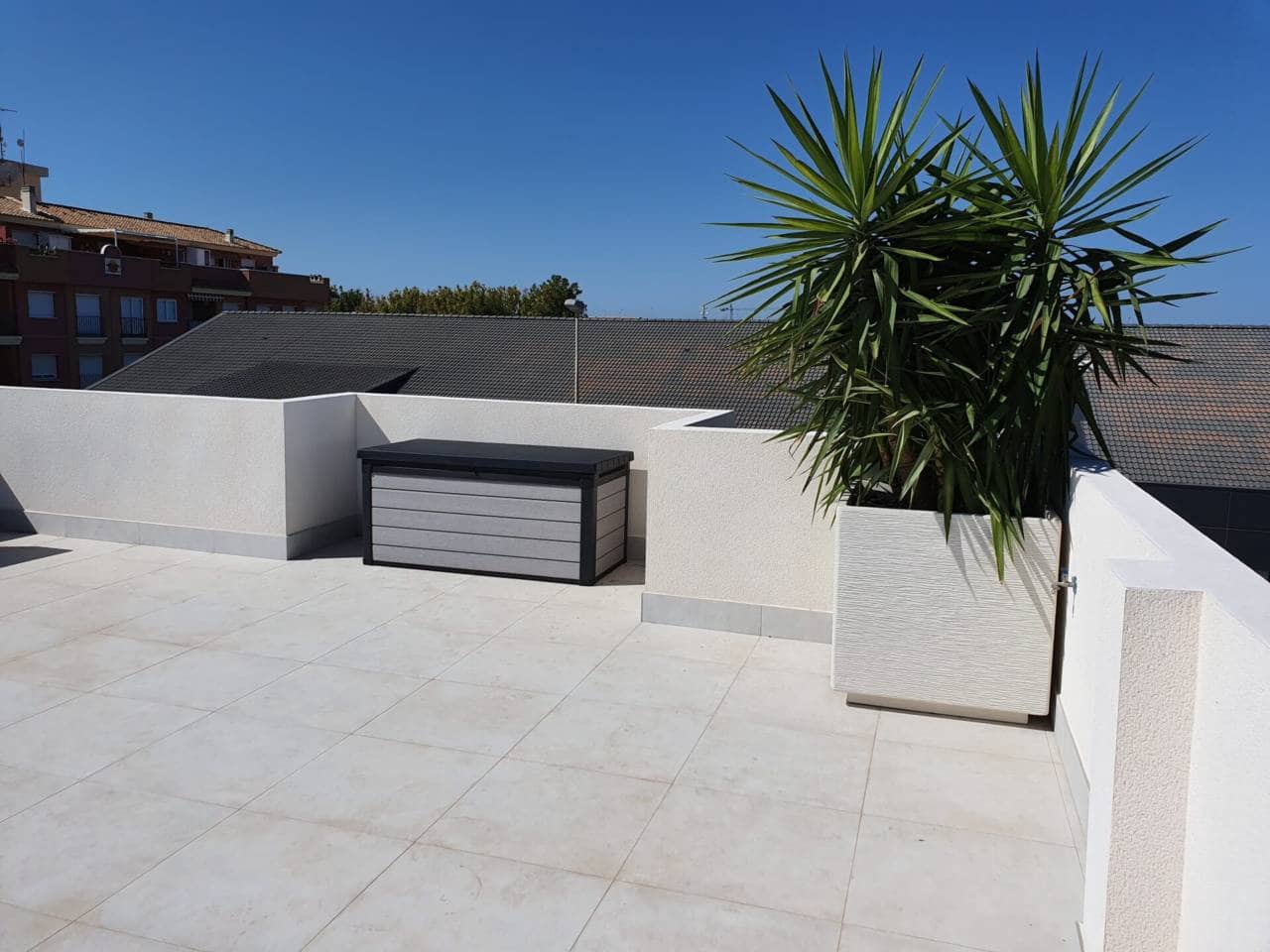 4 bedroom Villa for rent in Pilar de la Horadada with pool - € 2,350 (Ref: 6301020)