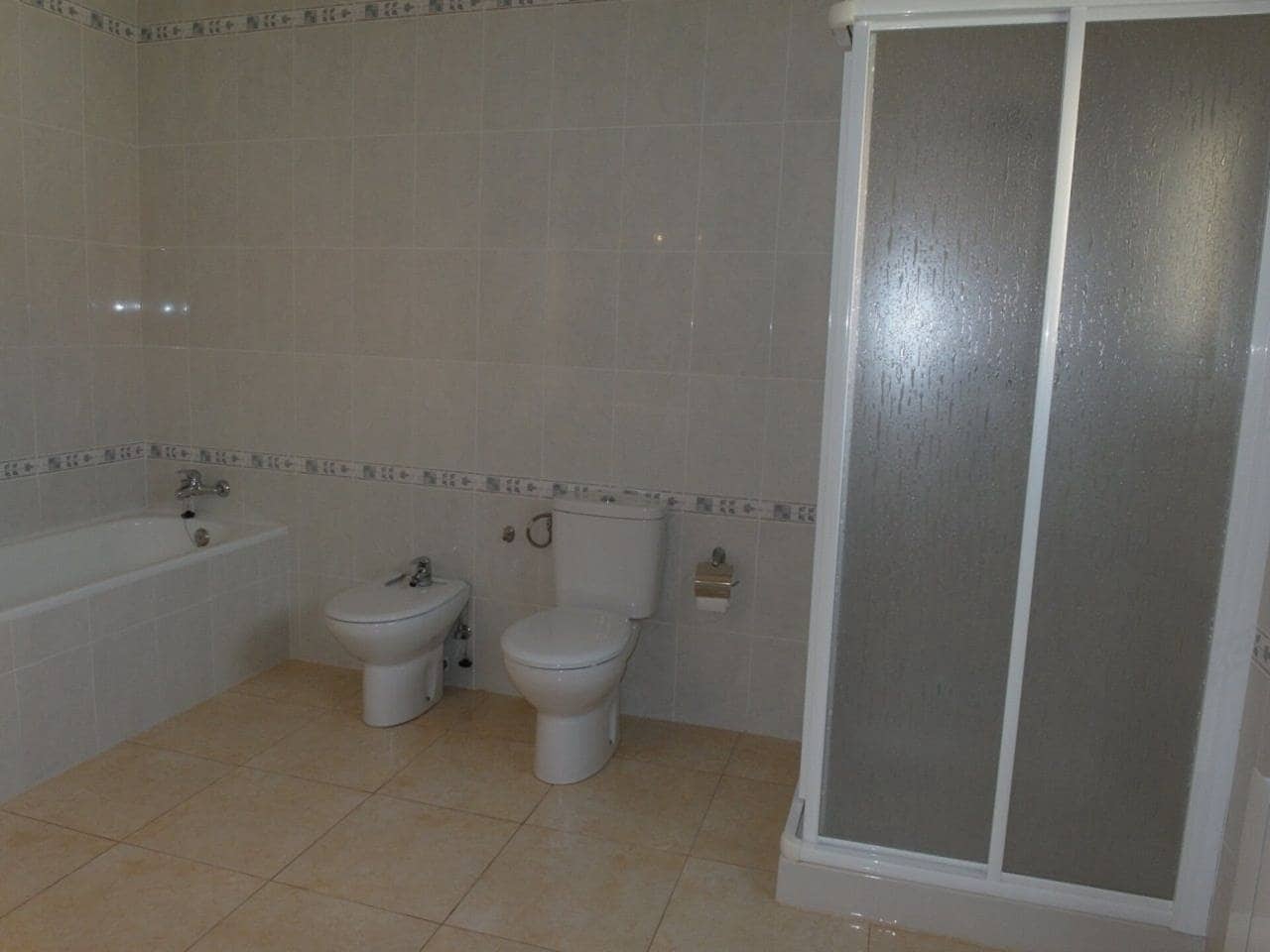 4 camera da letto Villa in vendita in Acequia de los Palacios con piscina - 398.000 € (Rif: 6565037)