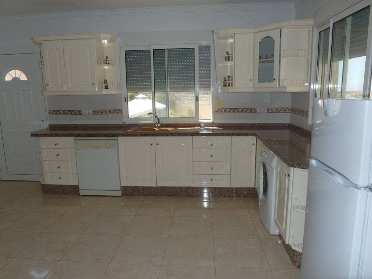 4 camera da letto Villa in vendita in Acequia de los Palacios con piscina - 398.000 € (Rif: 6565037)