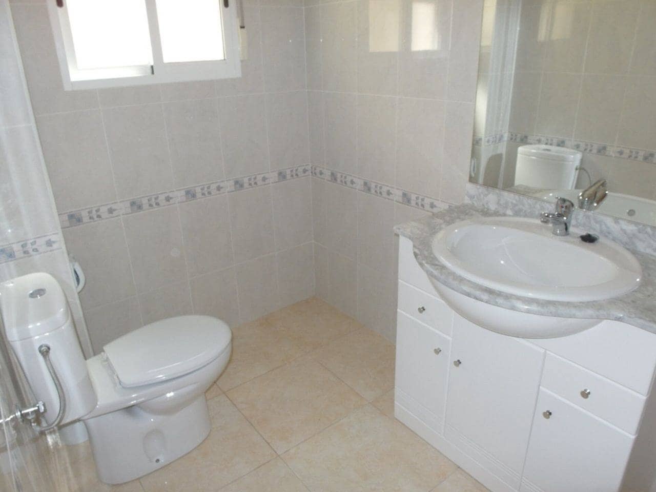 4 camera da letto Villa in vendita in Acequia de los Palacios con piscina - 398.000 € (Rif: 6565037)