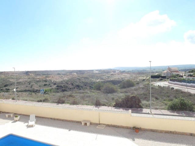 4 Zimmer Villa zu verkaufen in Acequia de los Palacios, Formentera del Segura mit Pool - 398.000 € (Ref: 6565037)