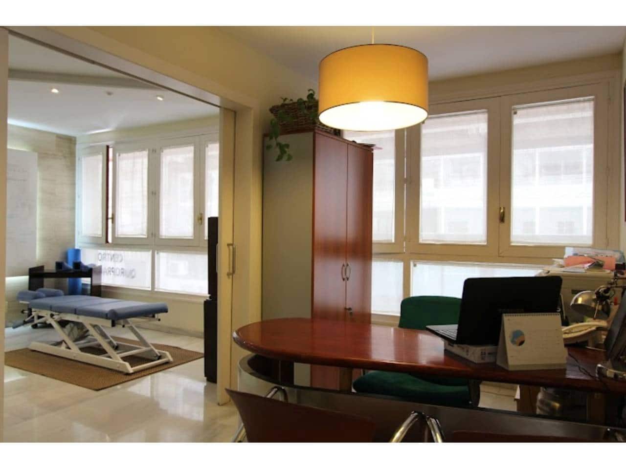 4 chambre Local Commercial à vendre à Alicante ville - 391 500 € (Ref: 6716337)