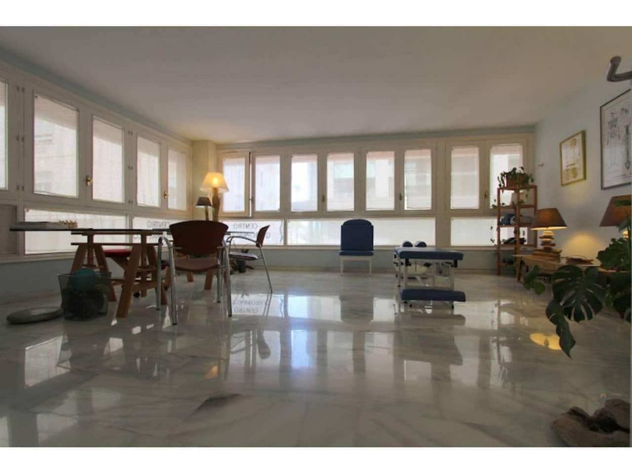 4 chambre Local Commercial à vendre à Alicante ville - 391 500 € (Ref: 6716337)