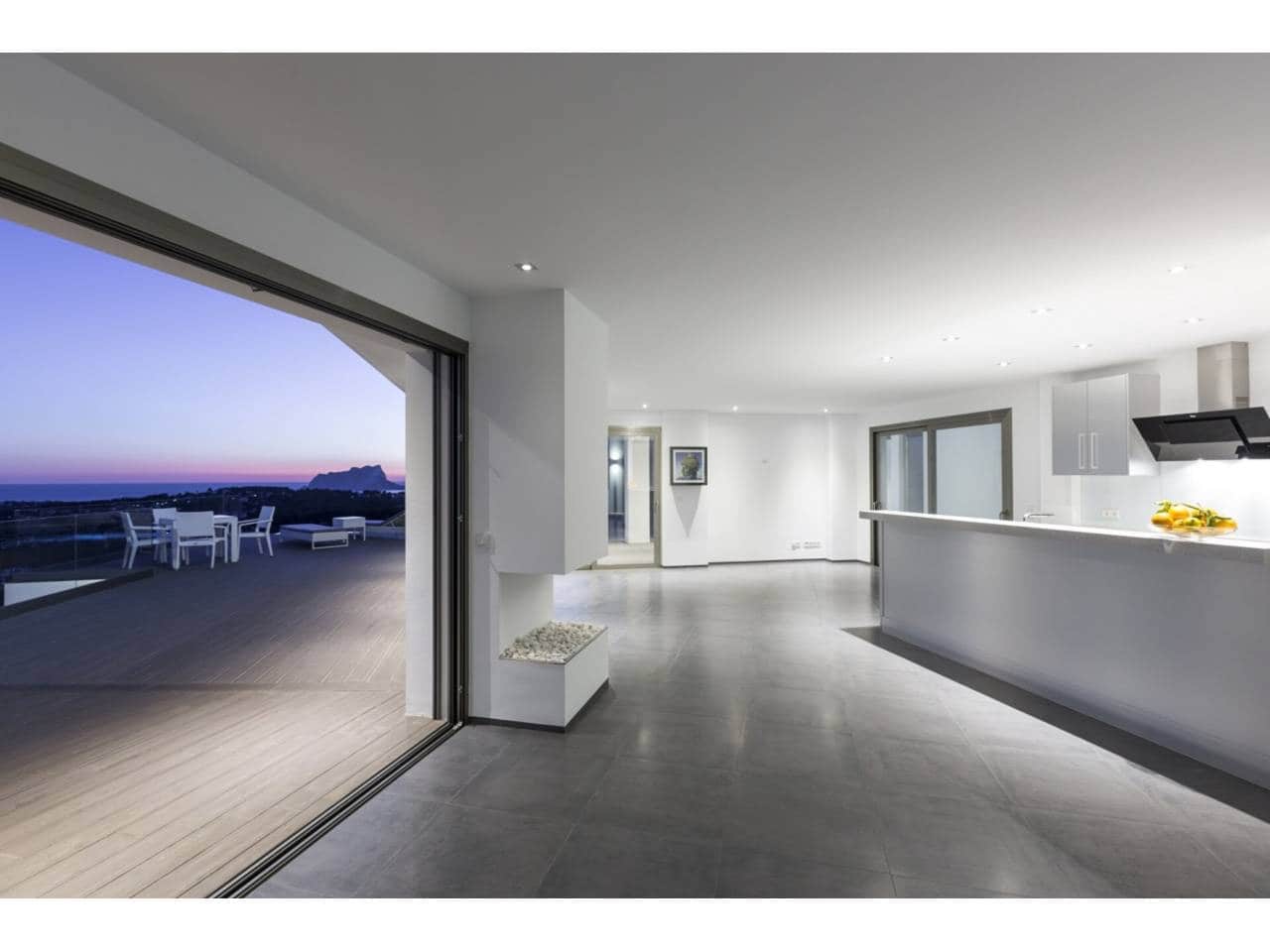 4 soveværelse Hulehus til salg i Moraira med swimmingpool garage - € 2.500.000 (Ref: 6795328)