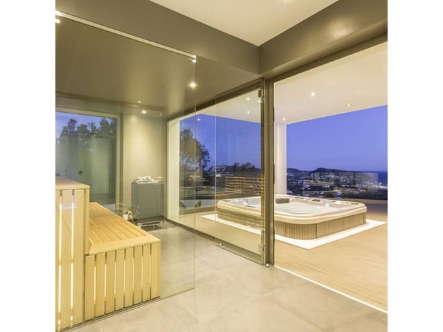 4 quarto Casa de Caverna para venda em Moraira, Teulada-Moraira com piscina garagem - 2 500 000 € (Ref: 6795328)