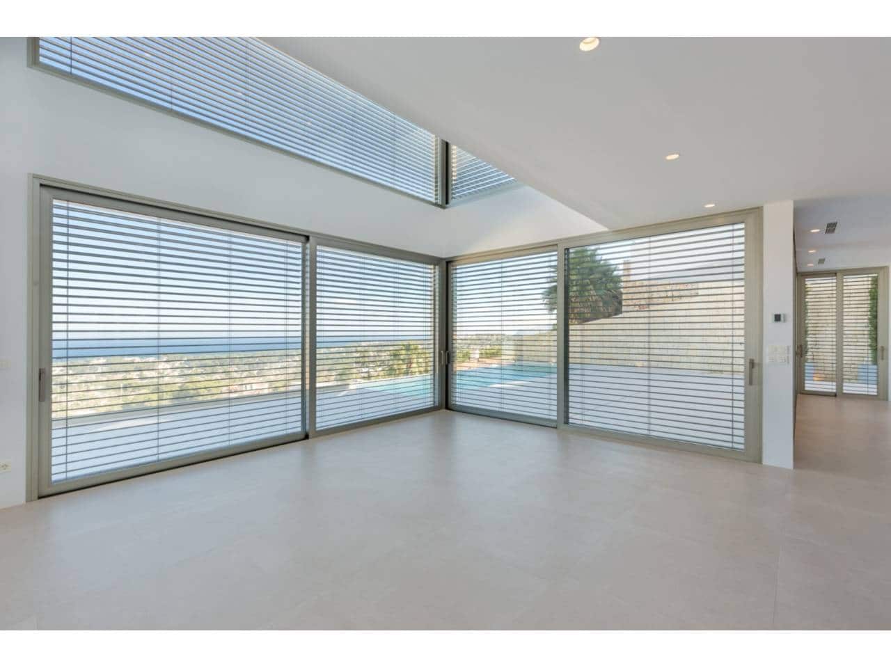 4 bedroom Cave House for sale in Moraira with pool - € 2,300,000 (Ref: 6795329)