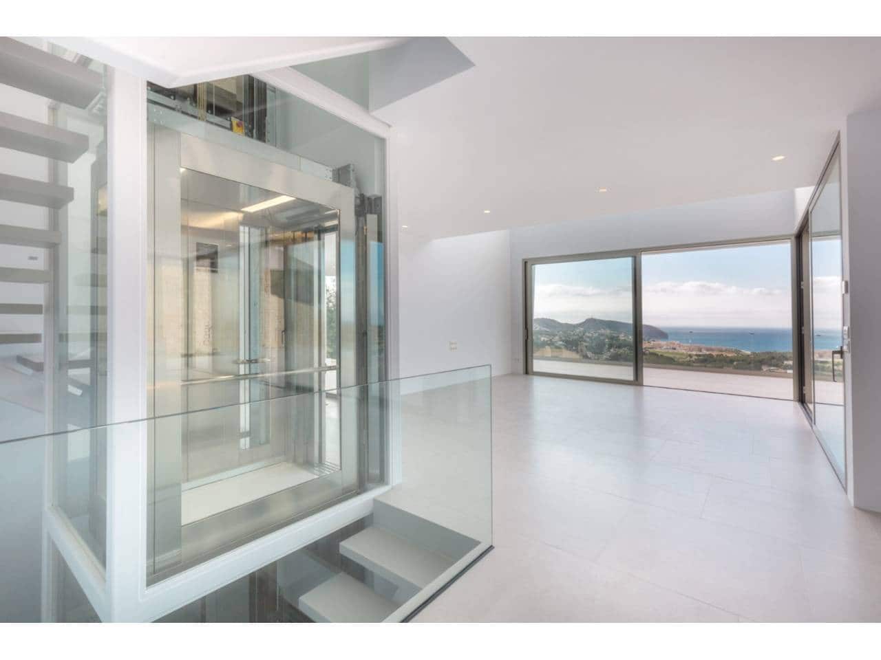 4 bedroom Cave House for sale in Moraira with pool - € 2,300,000 (Ref: 6795329)