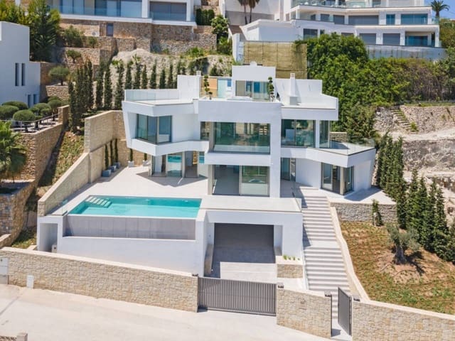 4 bedroom Cave House for sale in Moraira, Teulada-Moraira with pool - € 2,300,000 (Ref: 6795329)