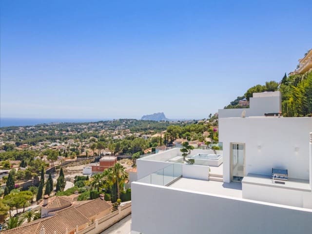 4 bedroom Cave House for sale in Moraira, Teulada-Moraira with pool - € 2,300,000 (Ref: 6795329)