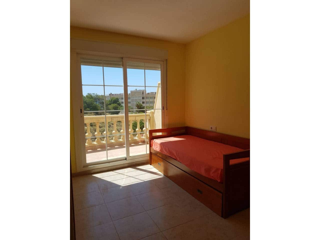 3 soverom Hus til salgs i El Campello med garasje - € 430 000 (Ref: 6949519)