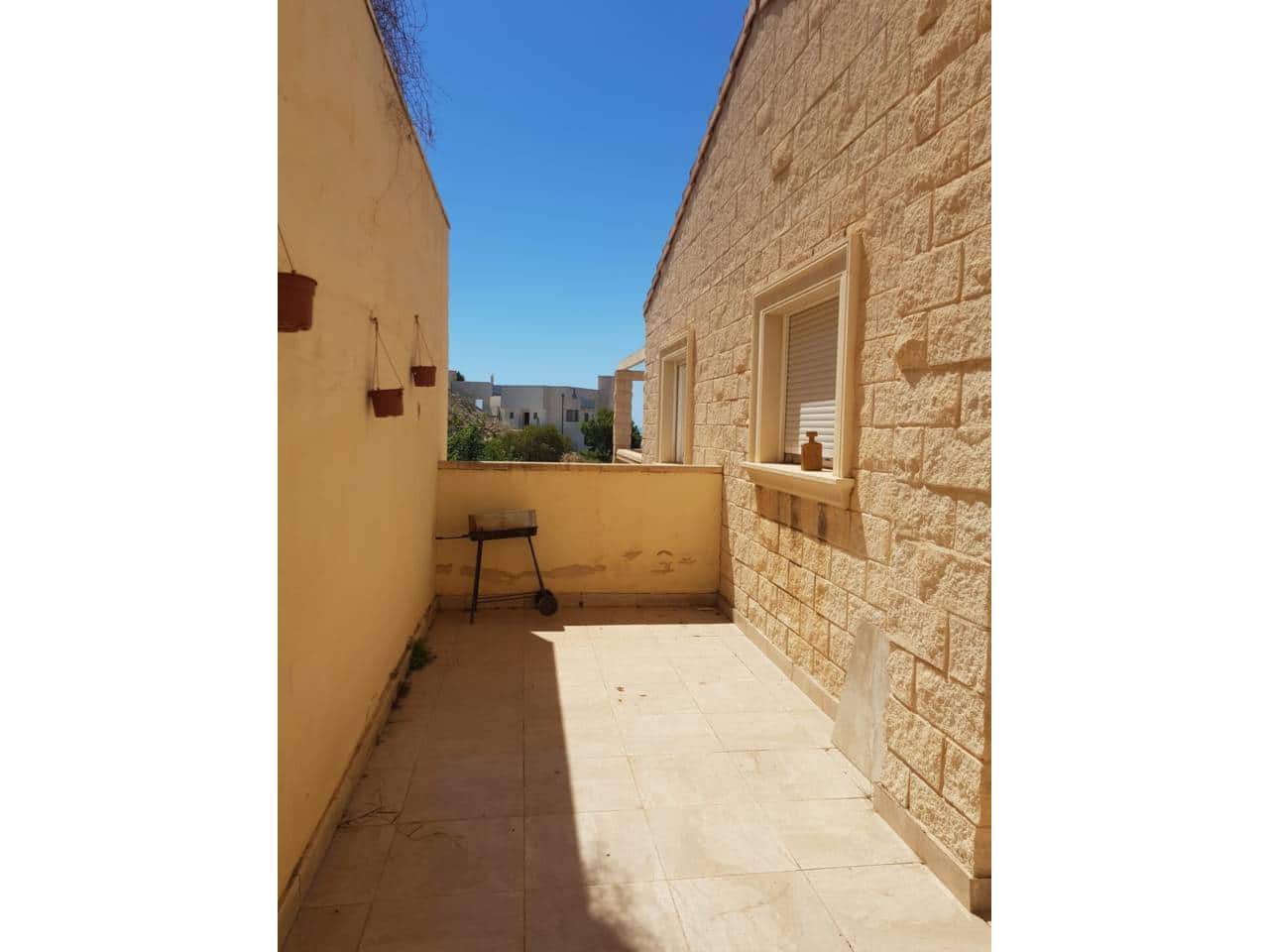 3 soverom Hus til salgs i El Campello med garasje - € 430 000 (Ref: 6949519)