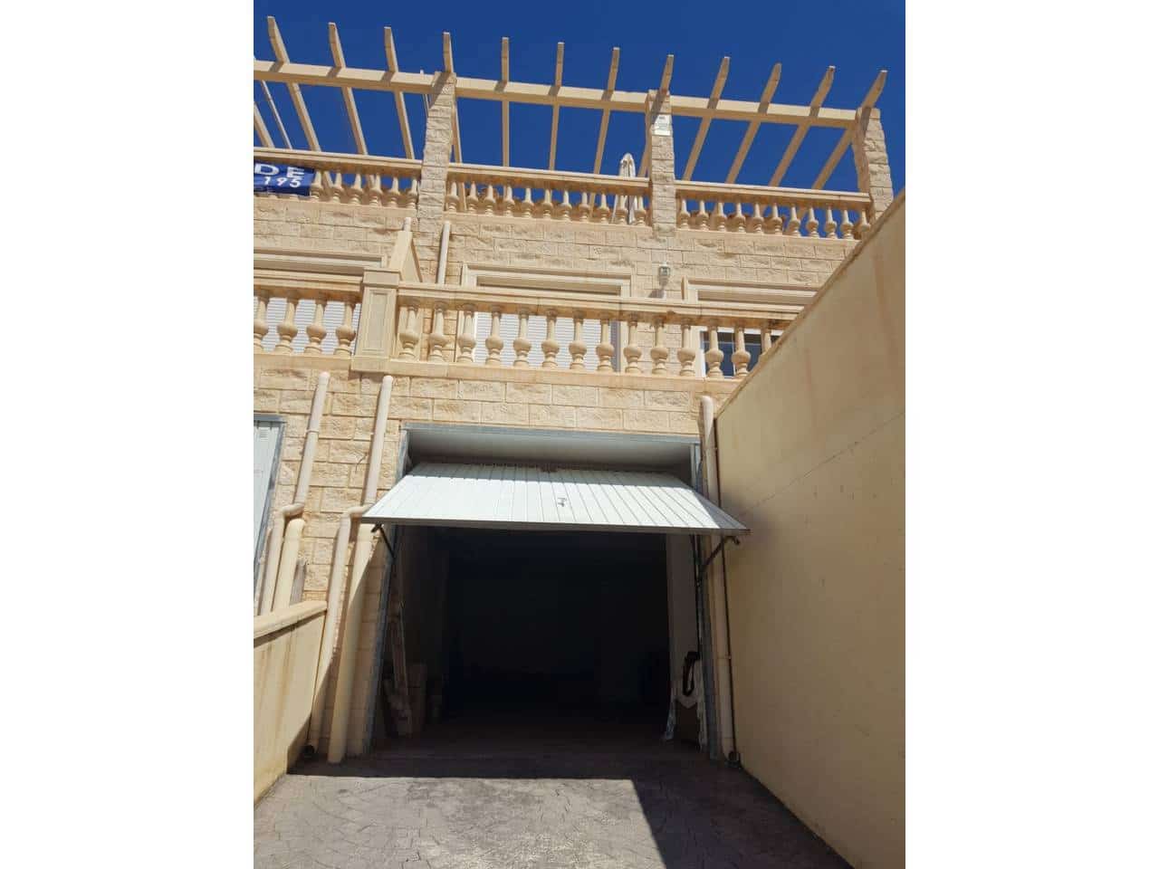 3 soverom Hus til salgs i El Campello med garasje - € 430 000 (Ref: 6949519)
