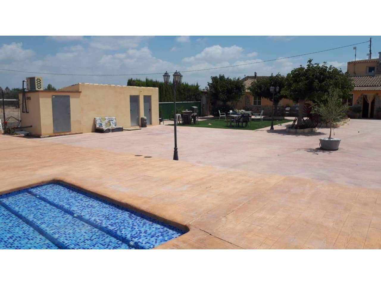 11 bedroom Villa for sale in Las Virtudes with pool garage - € 620,000 (Ref: 7006053)
