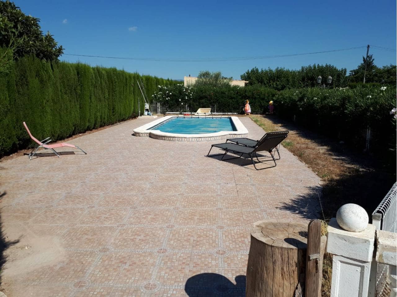 11 bedroom Villa for sale in Las Virtudes with pool garage - € 620,000 (Ref: 7006053)
