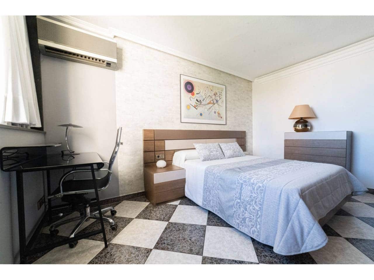 3 soveværelse Penthouse til salg i Benidorm med garage - € 795.000 (Ref: 7212088)