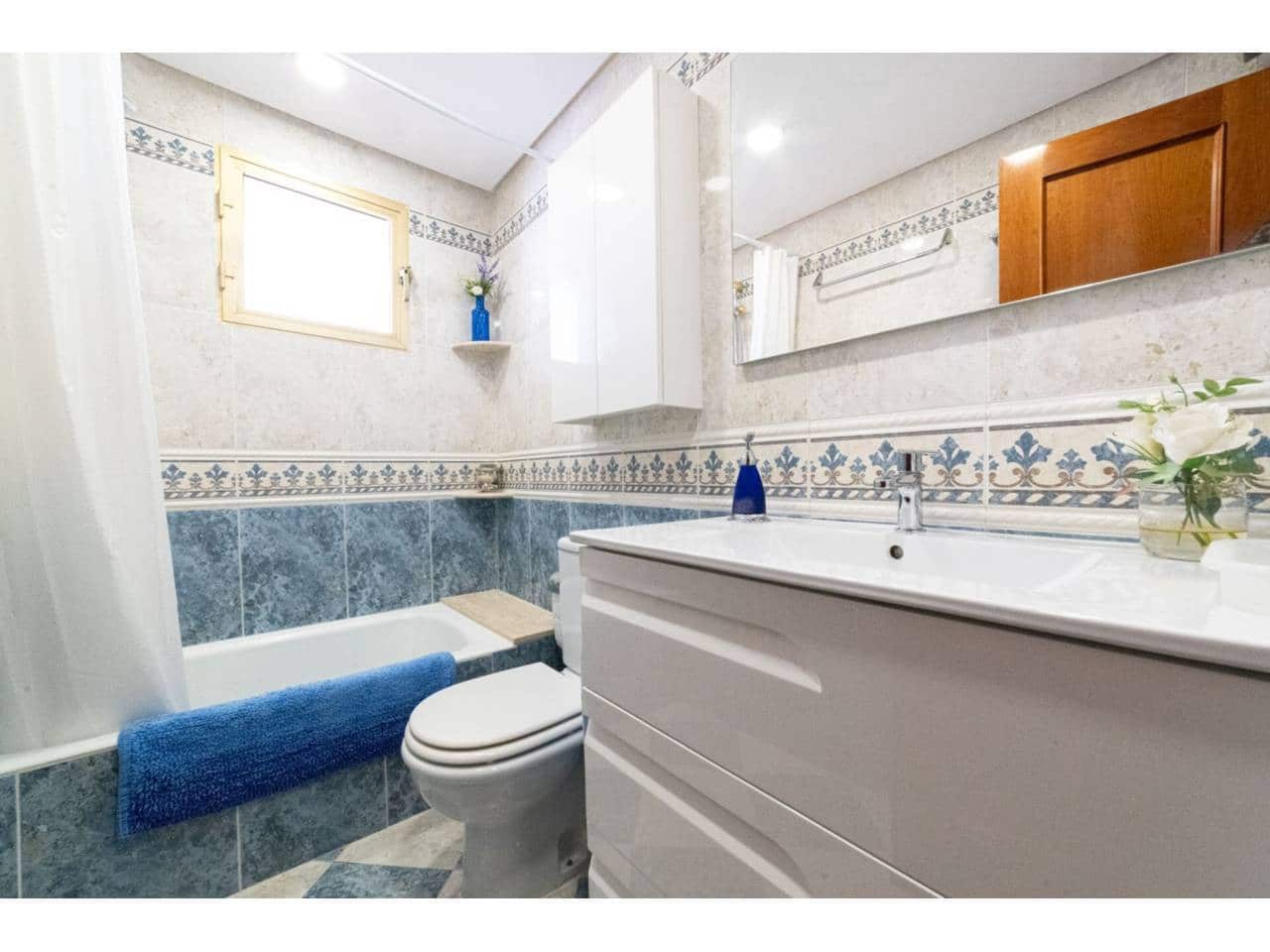 3 soveværelse Penthouse til salg i Benidorm med garage - € 795.000 (Ref: 7212088)