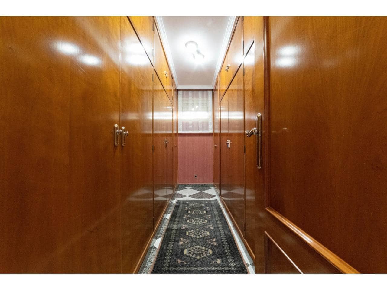 3 soveværelse Penthouse til salg i Benidorm med garage - € 795.000 (Ref: 7212088)