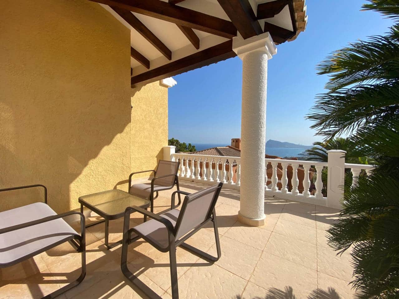 3 quarto Bungalow para arrendar em Altea la Vella com piscina garagem - 2 000 € (Ref: 7627747)