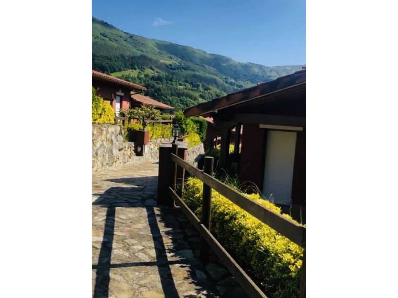 Hotel til salg i Rionansa - € 900.000 (Ref: 7627767)