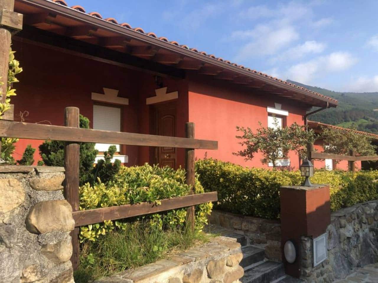 Hotel til salg i Rionansa - € 900.000 (Ref: 7627767)