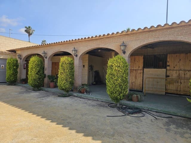 4 bedroom Villa for sale in La Villajoyosa / Vila Joiosa with pool garage - € 800,000 (Ref: 7683045)